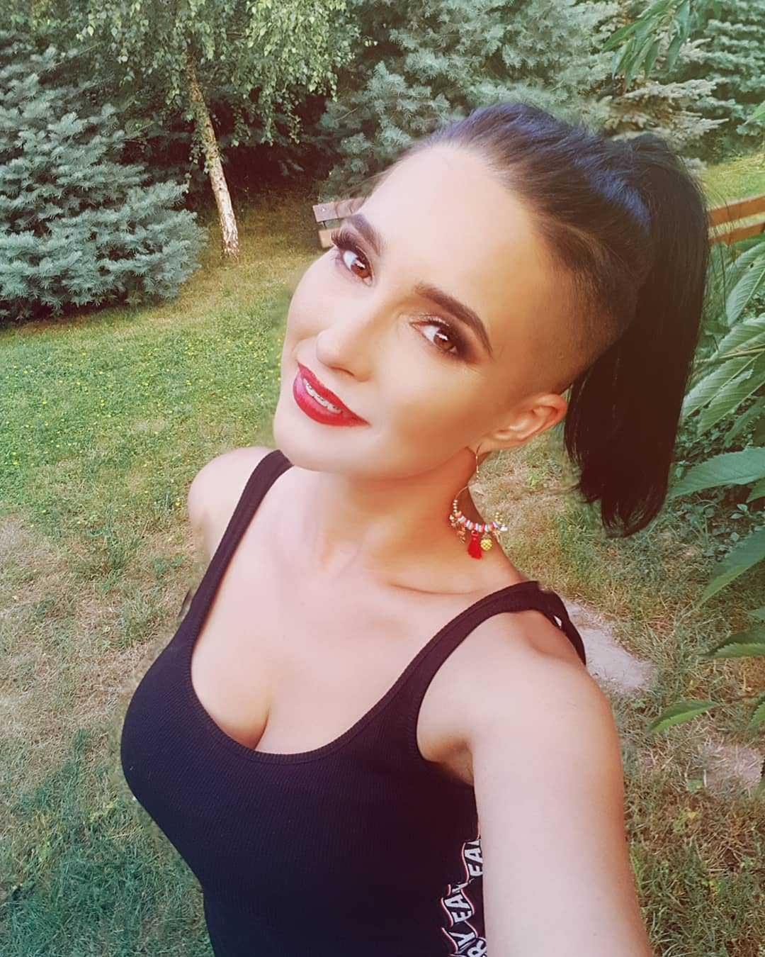 Emilia Sanecka Daj To Głośniej - Instagram
