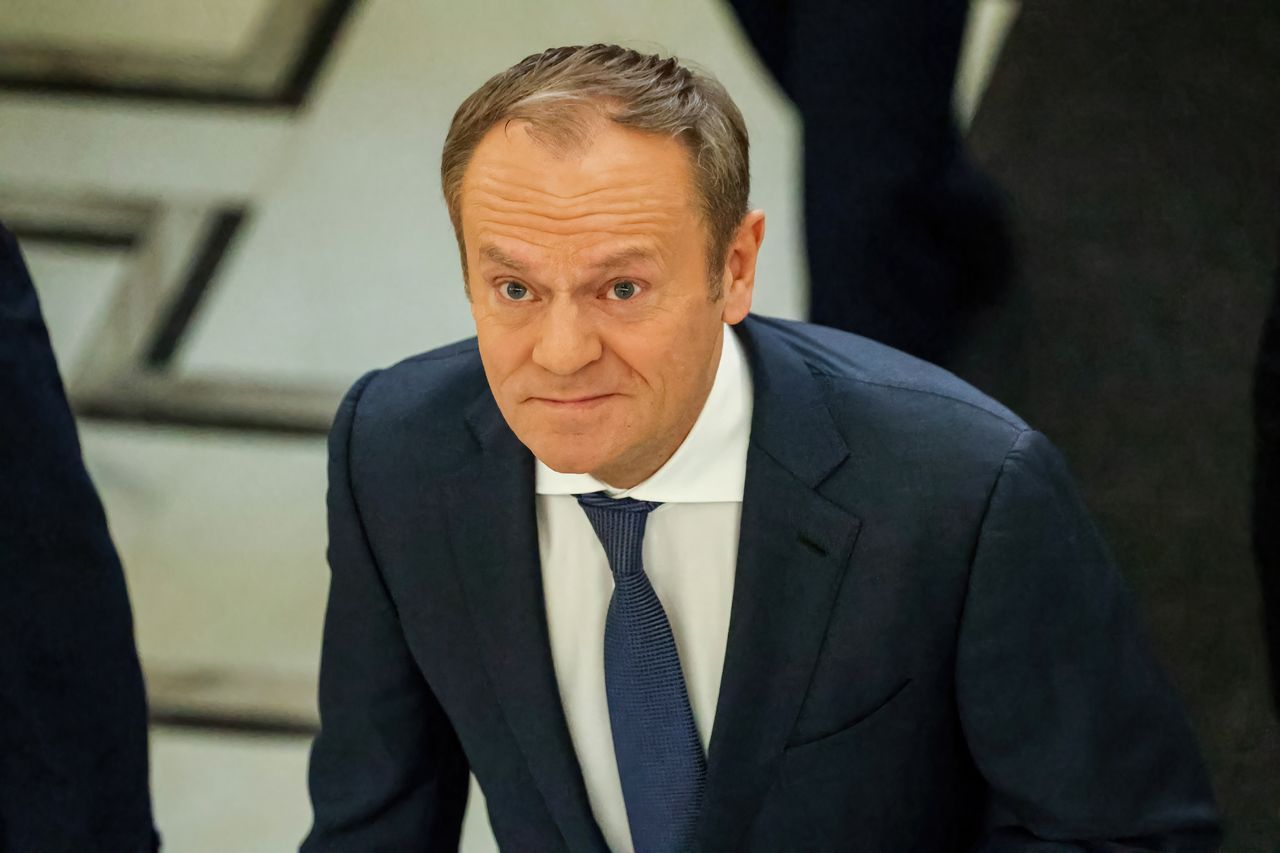 Ponad setka nominacji. Tusk pobił rekord Morawieckiego