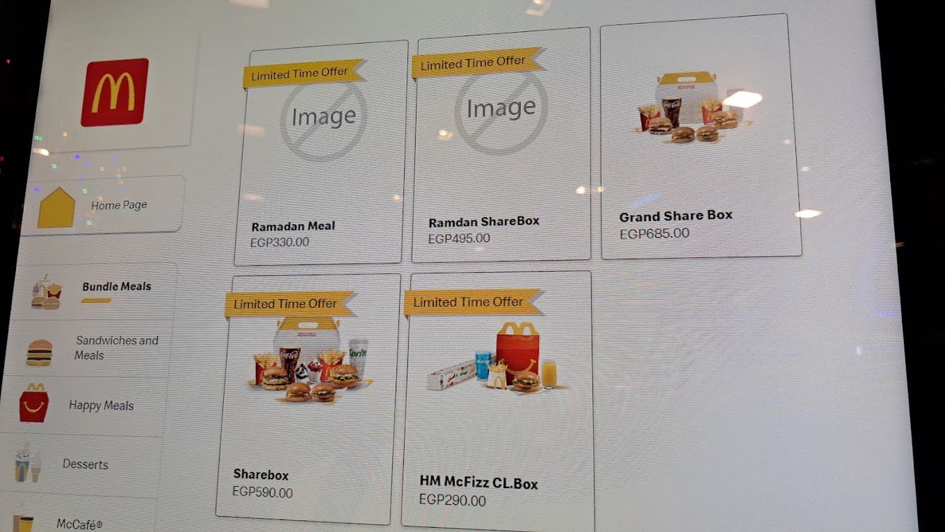 Podróbki produktów wszelkich marek można kupić za relatywnie 