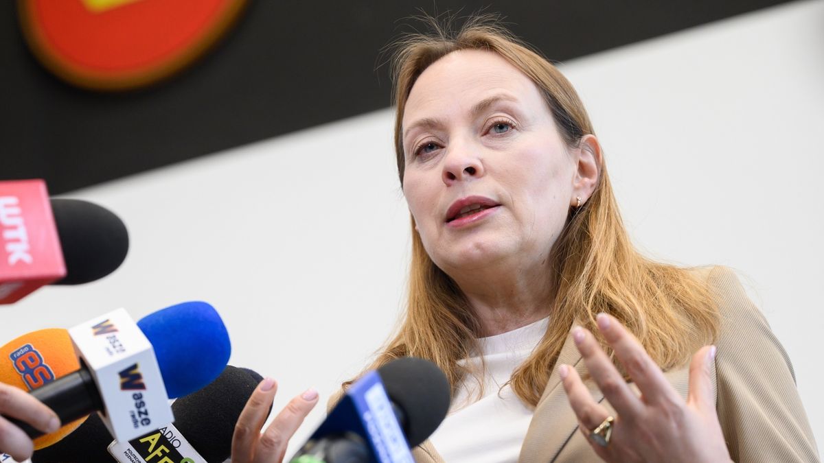 Ministra funduszy ogłasza miliardowe programy wsparcia dla przed