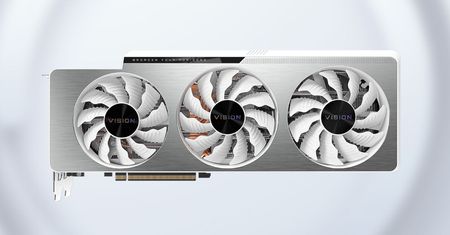 I wtedy wchodzi ona, cała na biało - takiej karty GeForce RTX 3080 jeszcze nie było
