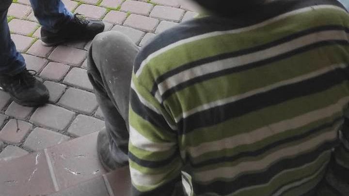 Częstochowa. 59-latek ukrywał się we własnym domu.