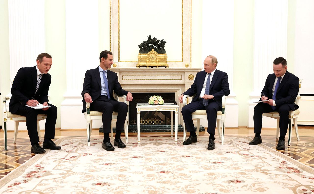 Assad's cash airlift: $250m smuggled to Russia amidst collapse