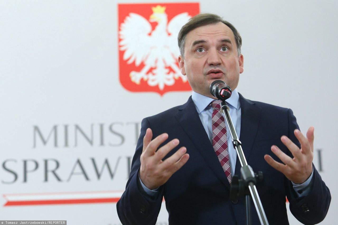 Budżet UE a praworządność. Zbigniew Ziobro: dochodzi do gwałtu na traktatach