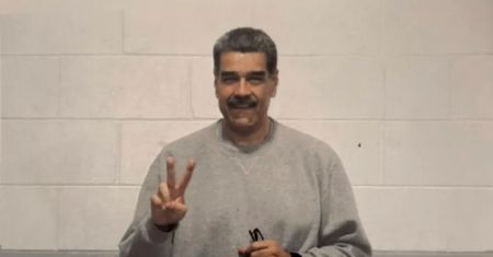 Nicolas Maduro w więzieniu. Są zdjęcia. Zwróć uwagę na jeden szczegół