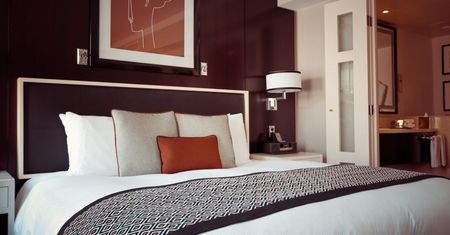 Polacy biorą pokoje w hotelach i nie płacą. Zatrważające dane GUS