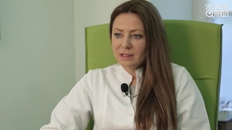 O skórę na szyi i dekolcie należy dbać inaczej niż o skórę twarzy