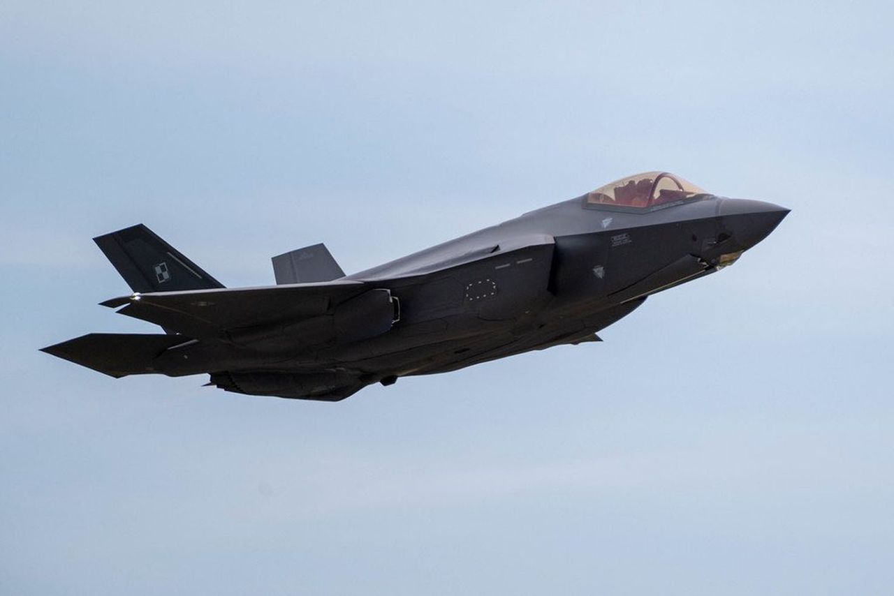 Świat patrzy i zazdrości. Polskie F-35 nad Arkansas