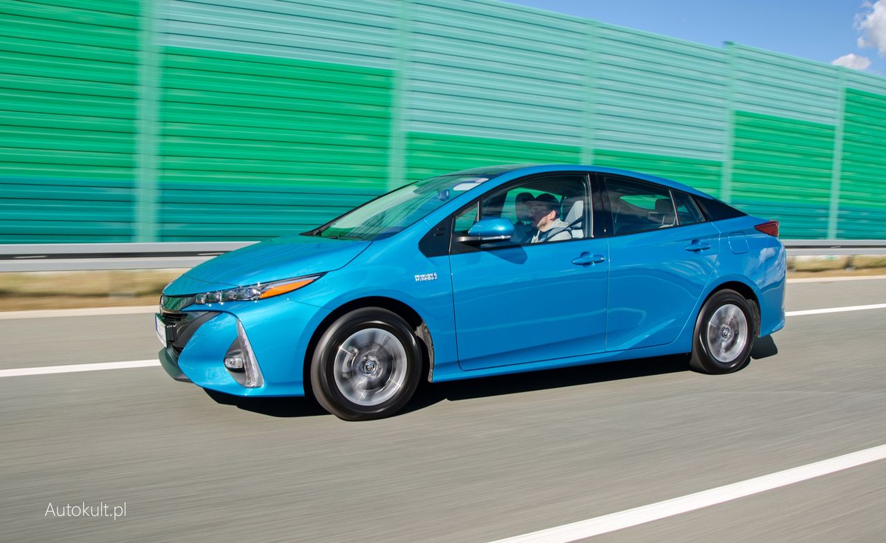 Toyota Prius Hybrid Plug-in to nie tylko samochód do oszczędzania na paliwie.