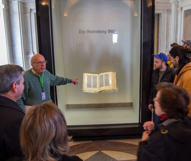 Biblia Gutenberga. Pierwsza wydrukowana książka na świecie