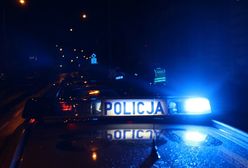 Wrocław. Mężczyzna zaatakował nożem policjantów. Funkcjonariusze musieli oddać strzały w jego kierunku