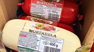 Powrót do PRL-u w Biedronce. Cena kusi, ale warto spojrzeć na skład