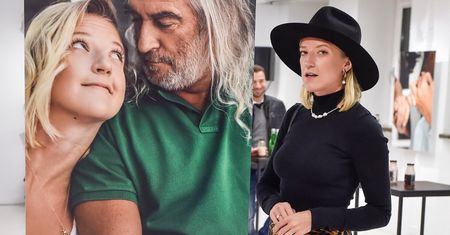 Lara Gessler wspomina zmarłego ojca w dniu jego urodzin: "Pierwszy raz DO CIEBIE NIE ZADZWONIĘ" (FOTO)
