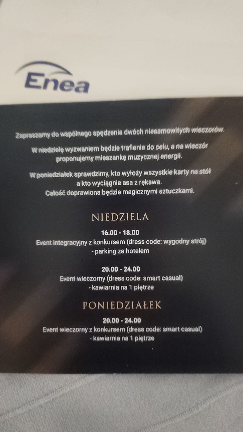 Wieczorne rozrywki podczas wyjazdu Enei do Juraty
