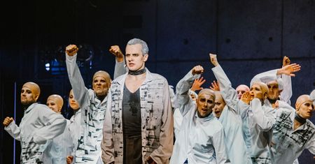 "Złota dziesiątka", czyli teatr muzyczny na najwyższym poziomie. Na co się wybrać? [WYBÓR PANKA]