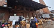 Wrocław: Dworzec Świebodzki ma konkurenta. Tłumy na Targowisku Młyn