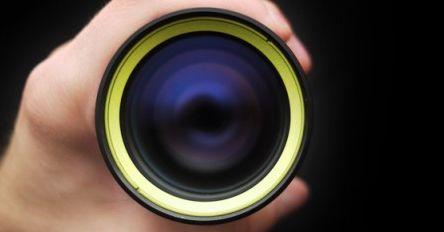 Obiektyw Noktor HyperPrime 50 mm f/0.95 w rękach reżysera Philipa Blooma [wideo]