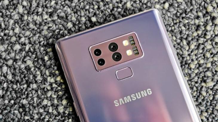 Galaxy A9 Pro (2018) i Galaxy A7 (2018), czyli nowości Samsunga z poczwórnym i potrójnym aparatem 1