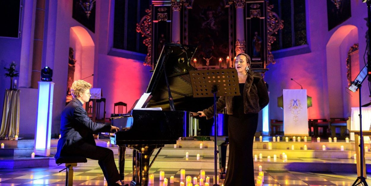 Legnickie Pole i Chojnów: Wieczory z muzyką Chopina