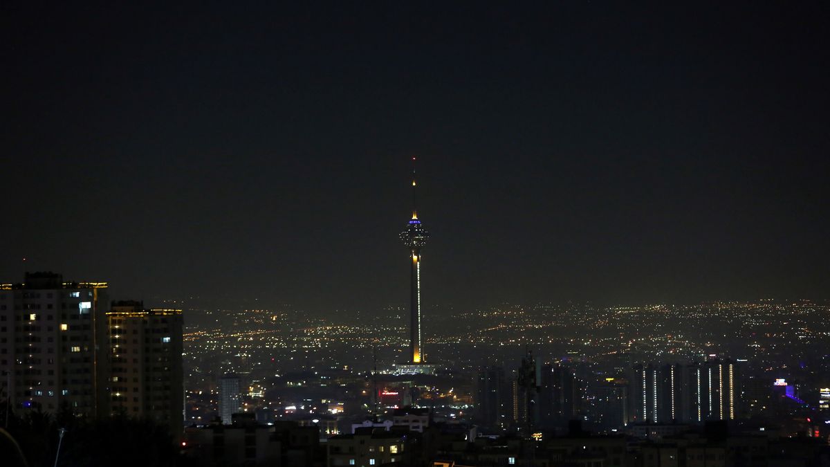 TEHRAN, IRAN - OCTOBER 26: A view of Iran's capital, Tehran, following the Israeli army's announcement of strikes targeting 'military objectives' in Iran on October 26, 2024. Israeli army stated, 'In response to the ongoing attacks against Israel in recent months, precise strikes are currently being conducted on military targets in Iran.' (Photo by Fatemeh Bahrami/Anadolu via Getty Images)