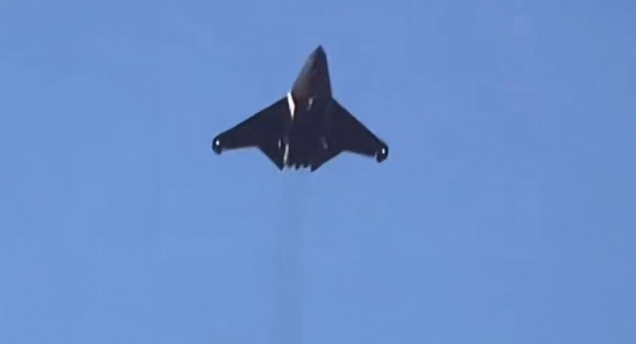 China unveils J-50: Advanced fighter shifts military balance