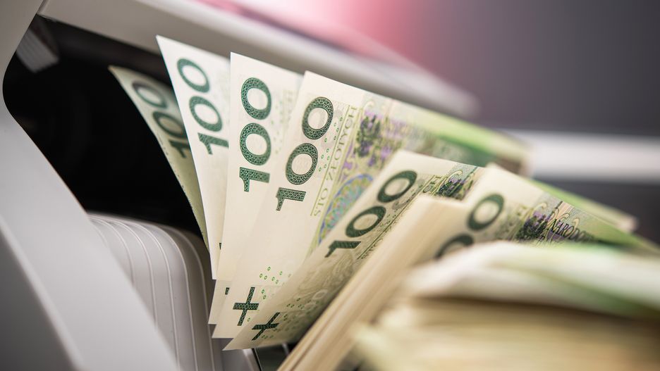 Banknote Counter Machine Calculates Amount Of Money.
Banknote Counter Machine With Stack Of One Hundred Zloty Of Polish Currency.
welcomia
calculate, counter, credit, foreign, exchange, bill, polish, zloty, hundred, one, amount, count, cash, machine, banknote