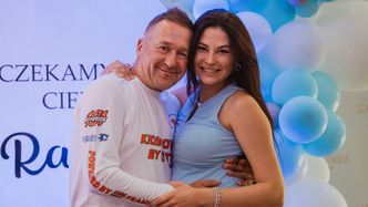 Nowa partnerka Rafała Sonika URODZIŁA. Kierowca rajdowy pokazał zdjęcie synka i wspomniał o swojej byłej