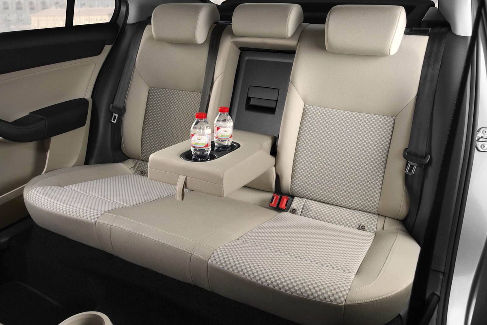 Seat Toledo (2012) - obszerna galeria zdjęć 56