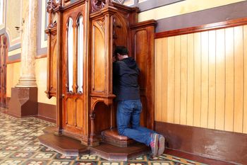 Te grzechy uniemożliwiają rozgrzeszenie. Ksiądz rozwiewa wątpliwości