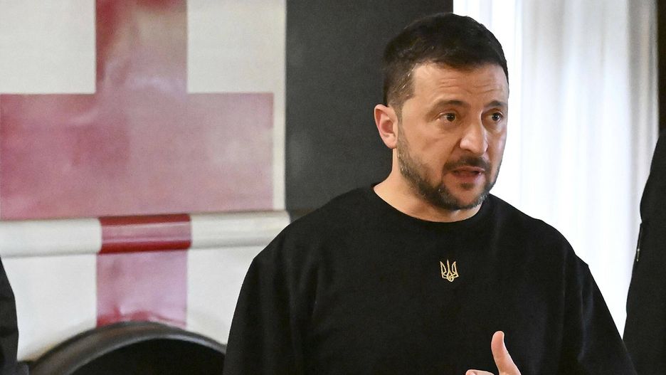 Pierwszy w historii szczyt UE z krajami Zatoki Perskiej
Visit Of Volodymyr Zelensky To The Military Hospital Brussels, Belgium - October 17 : Visit Of the ukranian president Volodymyr Zelensky To The Military Hospital and is received by Foreign Affairs Minister Hadja Lahbib MRon October 17, 2024 in Brussels, Belgium, 17/10/2024 Brussels Belgium PUBLICATIONxNOTxINxFRAxBEL Copyright: xBertxVanxDenxBrouckex
IMAGO/Bert Van Den Broucke