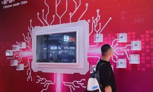 Rekordowe przychody chińskich firm od chipów. Zyskują dzięki USA