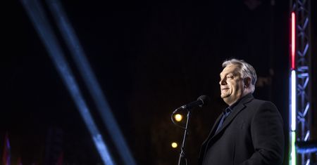 Orban już się nie hamuje. Zadziwiające słowa na wiecu wyborczym