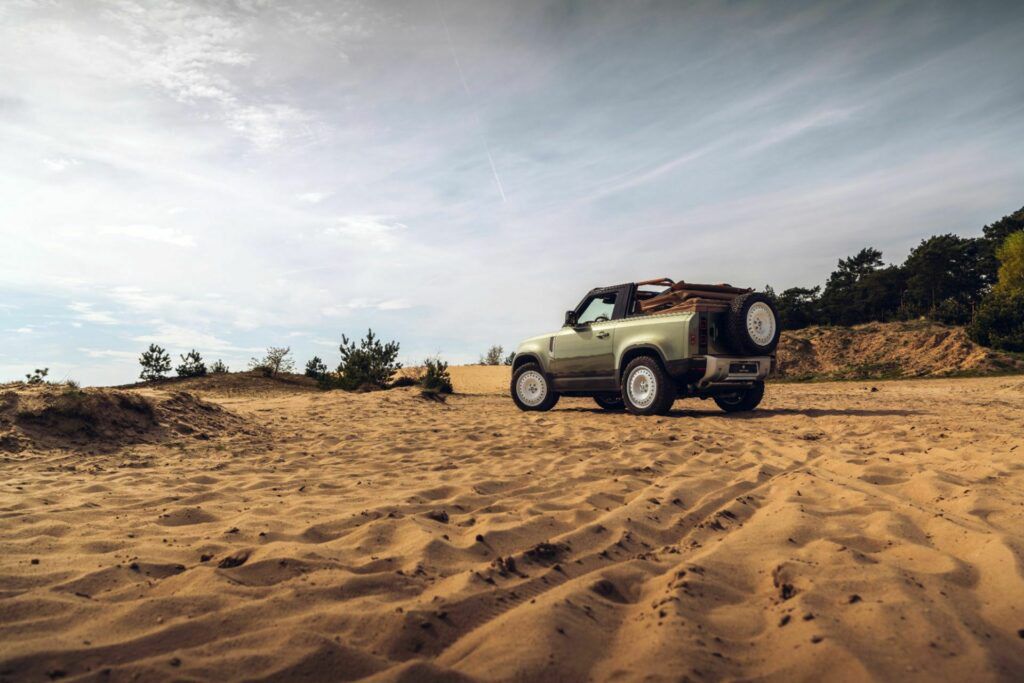 Land Rover Defender 90 Valiance Convertible 