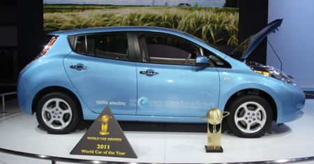 Elektryczny Nissan Leaf został Światowym Samochodem Roku 2011!