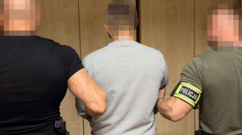 Wywiadowcy zatrzymali 30-latka na Dudy-Gracza w Katowicach. Agresywny kierowca zajechał innemu drogę