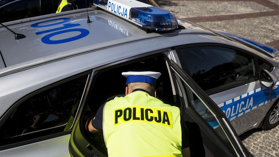 Naczelnik tarnowskiej drogówki został zatrzymany do kontroli w Olszynach w gminie Rzepiennik Strzyżewski.