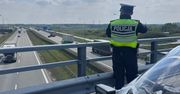 Policjant stanął na wiadukcie. Tylu kierowców "złapał"