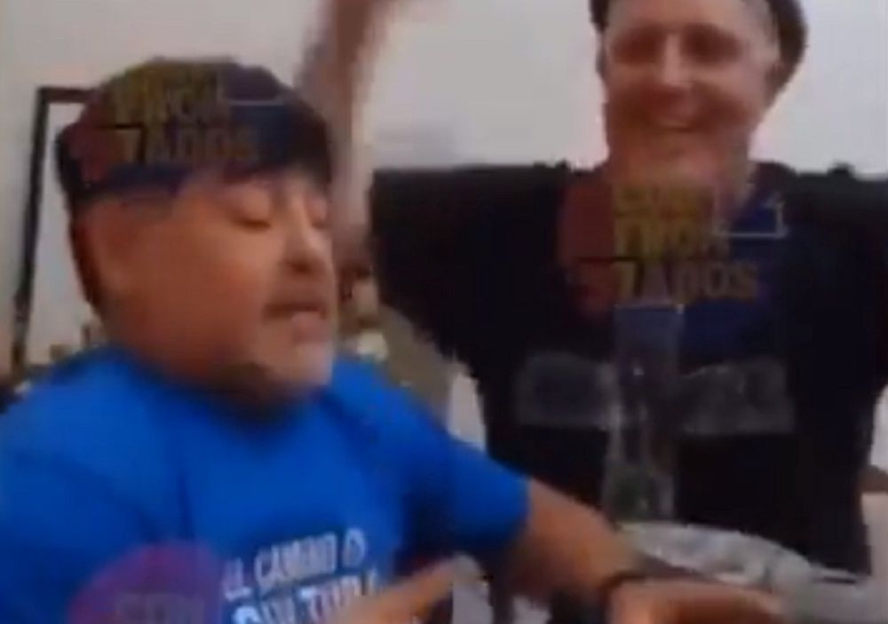 Diego Maradona przed śmiercią ostro imprezował. Opublikowano wideo