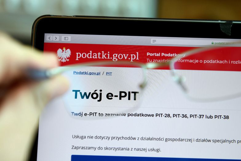 Ministerstwo Finansów wyłącza podatkową aplikację. Działa tylko do końca roku.