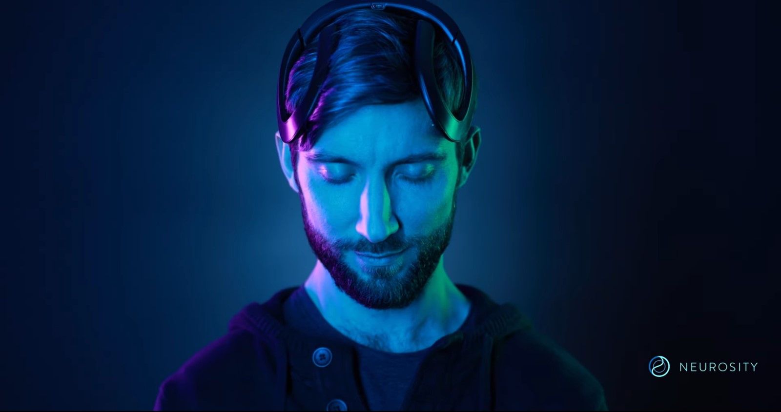 Spotify, fale mózgowe i korona. To urządzenie łączy wszystko w całość 1