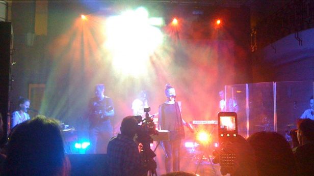 Huczna premiera Galaxy S II 1