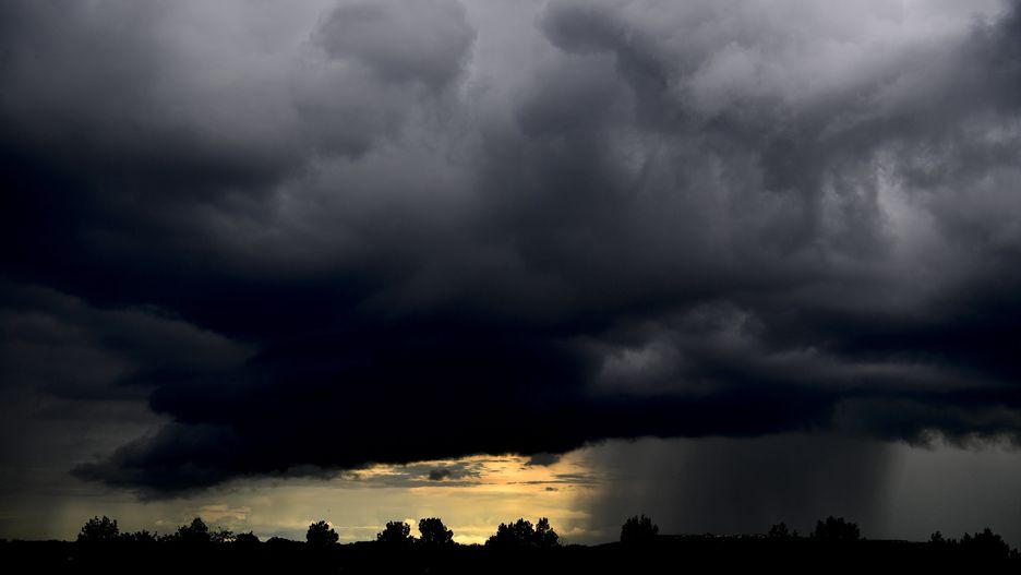 Burze przetoczą się nad Polską