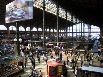 Strajk pracowników transportu we Francji. Paryż sparaliżowany