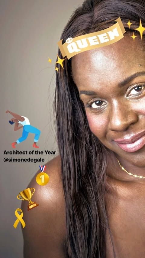 Simone de Gale
