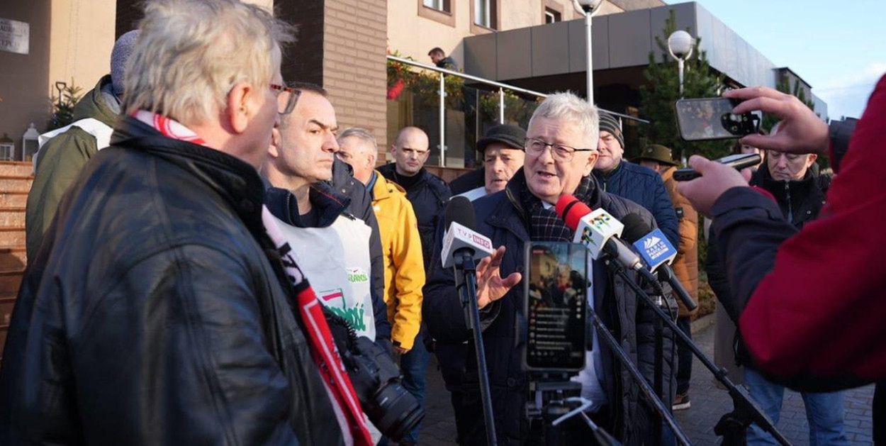 Stanowisko ministra Czesława Siekierskiego w sprawie rolniczych protestów