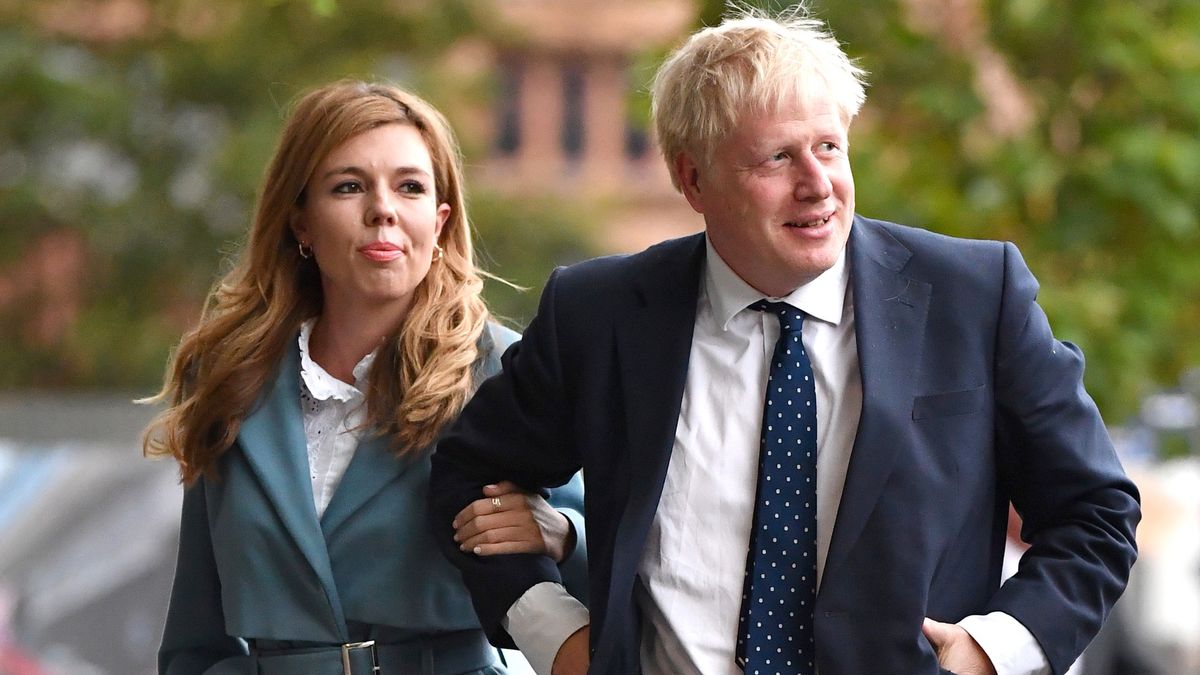 Boris Johnson i Carrie Symonds powitali na świecie wspólne dziecko