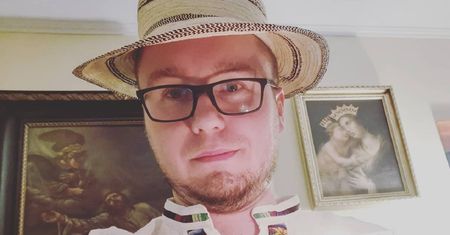 Ksiądz adoptował dziecko. Natychmiastowa reakcja ludzi