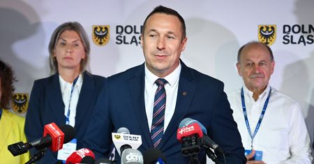 Dolny Śląsk reaguje na sytuację w Ukrainie. Przekaże pięć karetek
