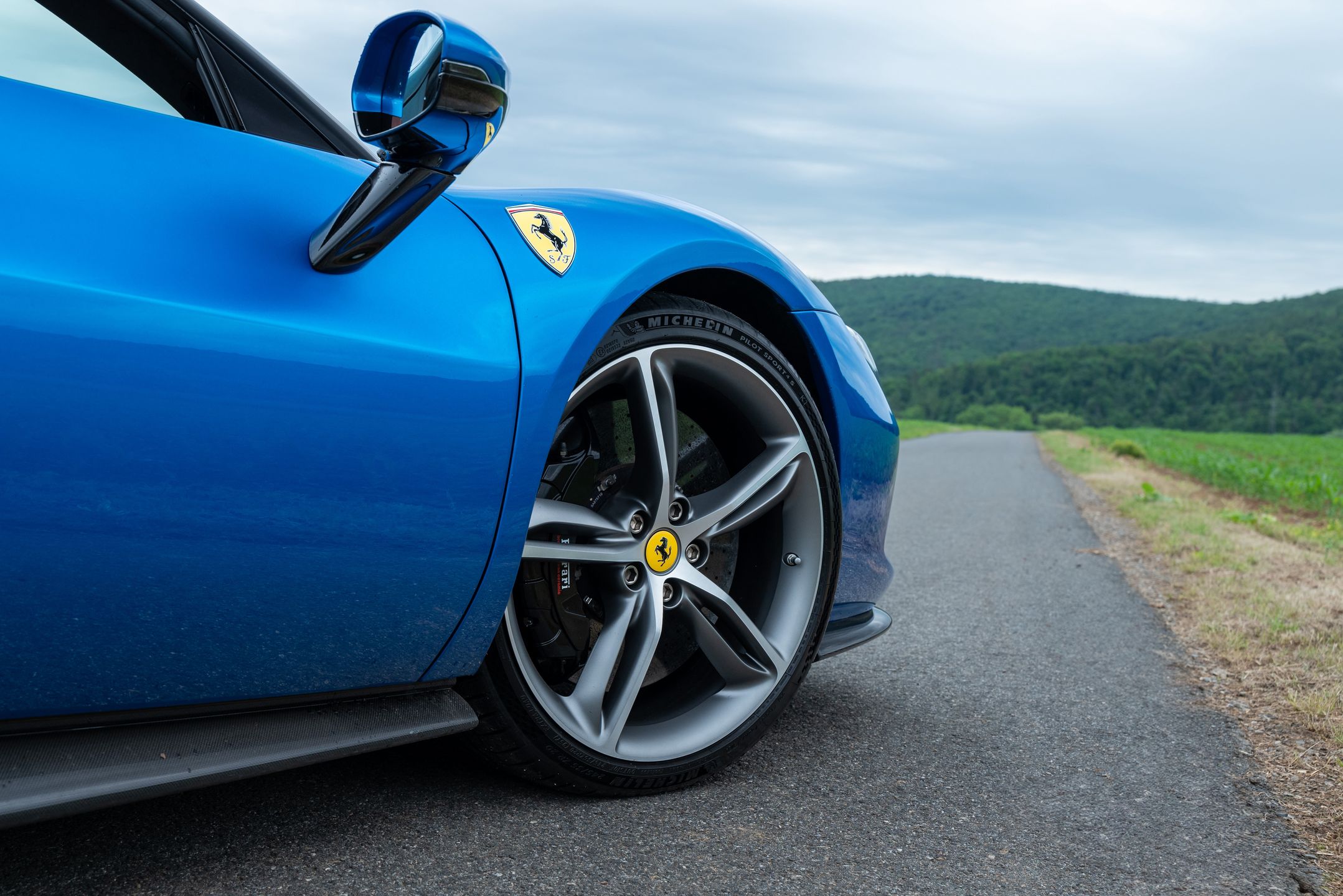 Ferrari 296 GTS