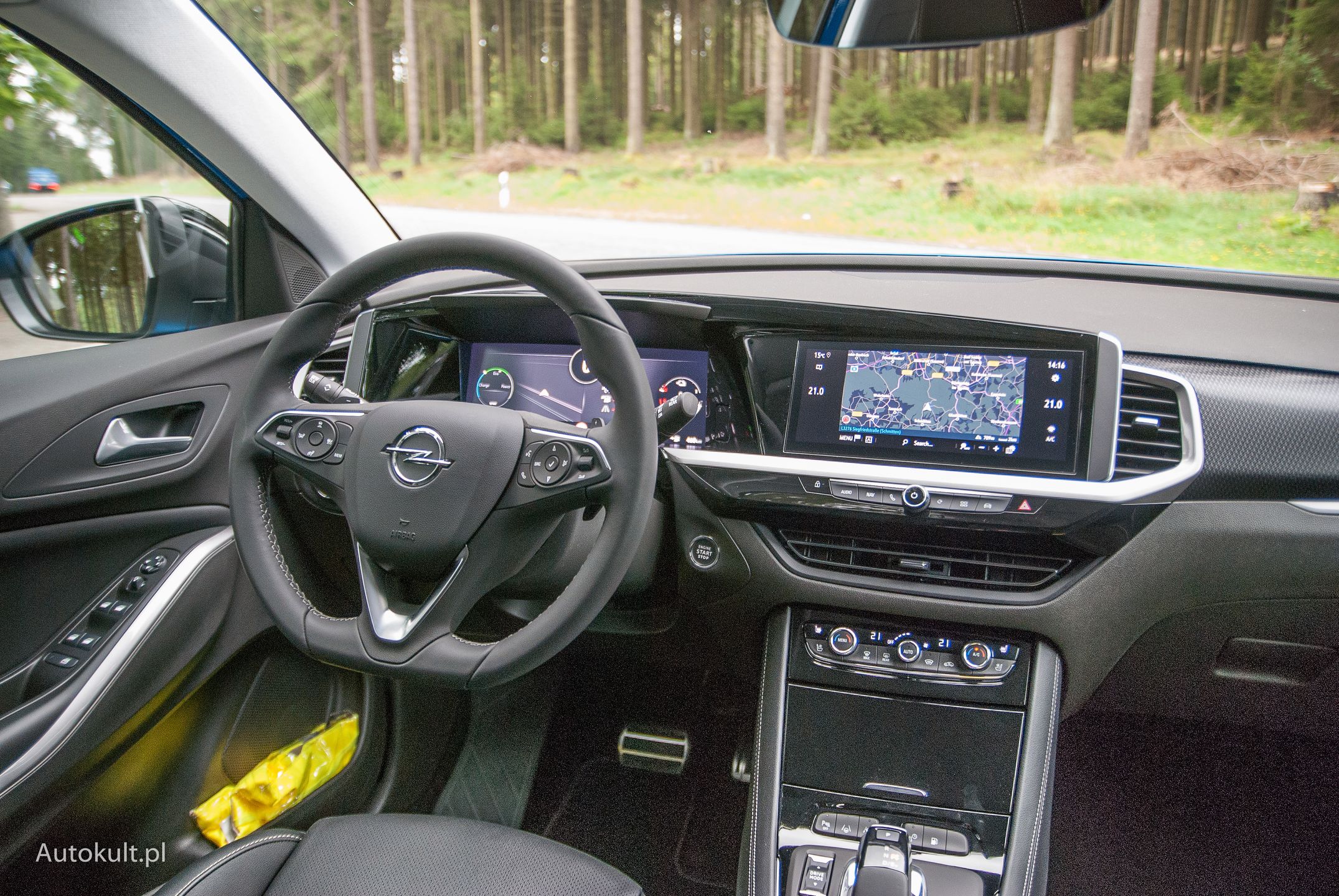 Opel Grandland - wnętrze